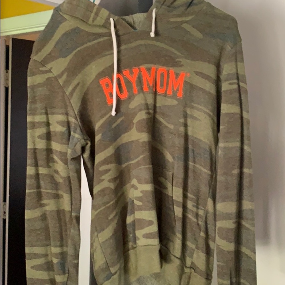 Cute BOY MOM sweatshirt